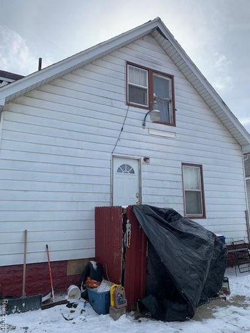 1024 Ossington Avenue, Flint, MI 48507