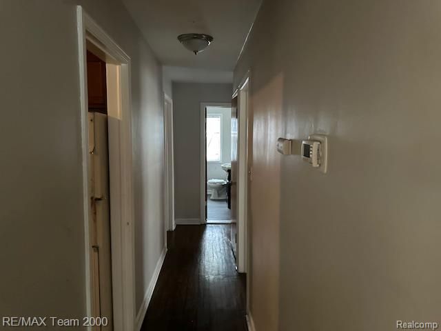 20101 Strathmoor Street, Detroit, MI 48235