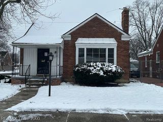 20101 Strathmoor Street, Detroit, MI 48235