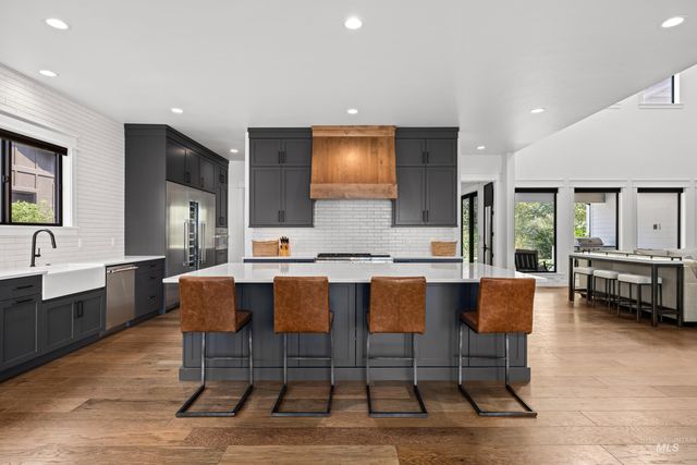 1836 S Riparian Way, Eagle, ID 83616