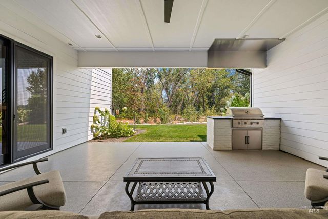1836 S Riparian Way, Eagle, ID 83616