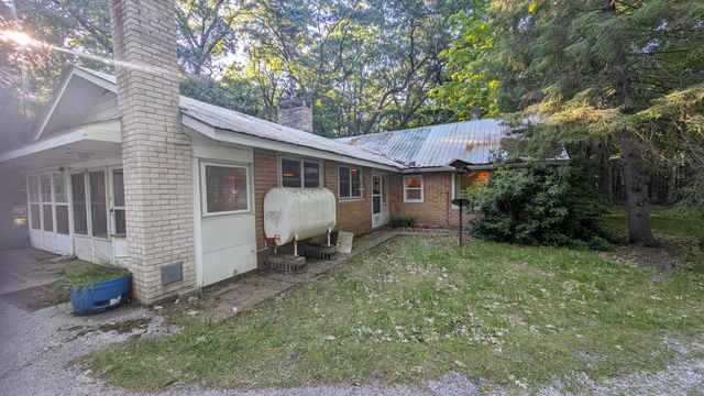4620 W Meinert Park Road, Montague, MI 49437