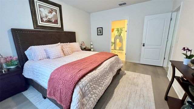 5406 PINE LILLY DR, St Cloud, FL 34771