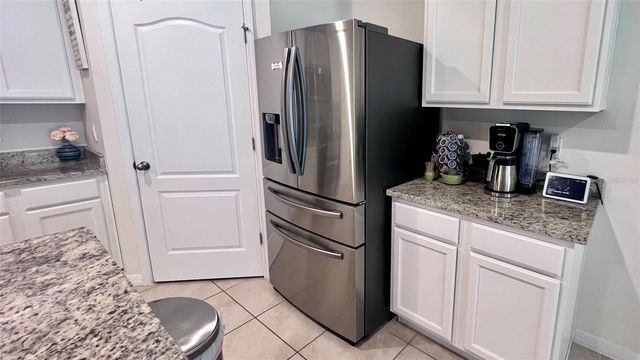 5406 PINE LILLY DR, St Cloud, FL 34771