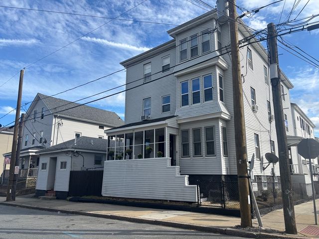 107-113 Palmer St, Fall River, MA 02724
