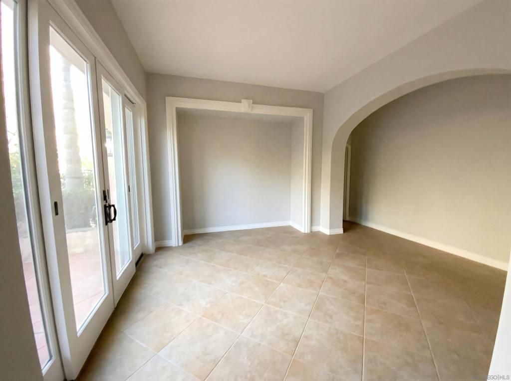 Image 12 of property listing at 6259 Paseo Callado, Carlsbad, CA 92009