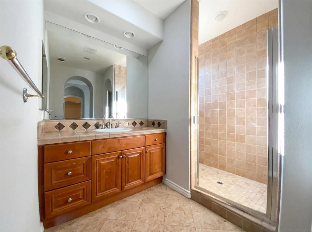 Image 23 of property listing at 6259 Paseo Callado, Carlsbad, CA 92009