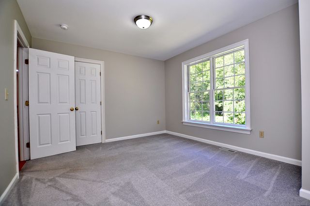 7R Stonewall Drive, Granby, CT 06090
