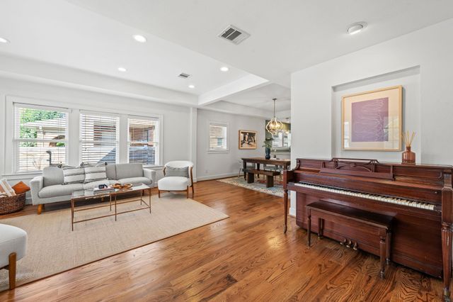 125 North Street, Houston, TX 77009