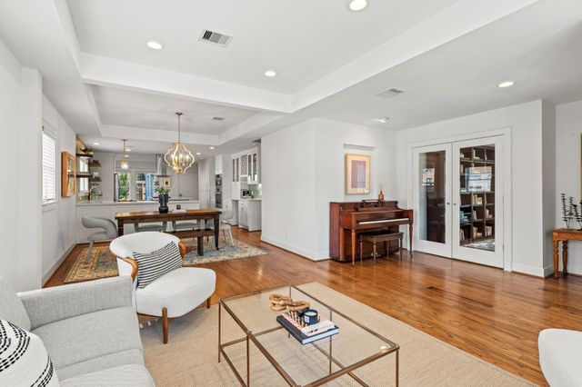 125 North Street, Houston, TX 77009