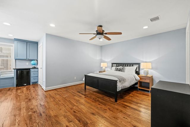 125 North Street, Houston, TX 77009