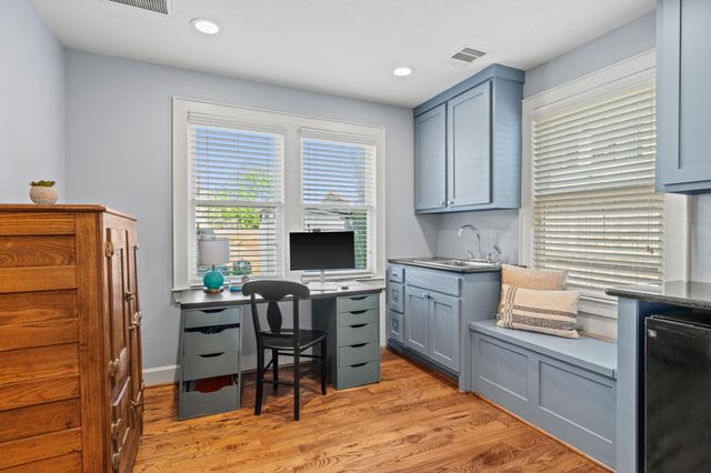 125 North Street, Houston, TX 77009