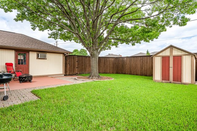 1309 Sandy Creek Drive, Allen, TX 75002