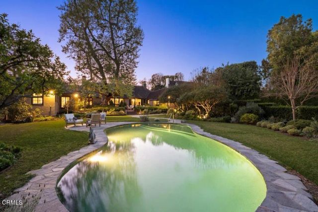 620 S Hill Avenue, Pasadena, CA 91106