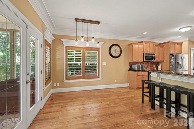 5116 Ivy Trace Court, Clemmons, NC 27012