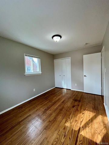 969 Harrison Boulevard, Lincoln Park, MI 48146