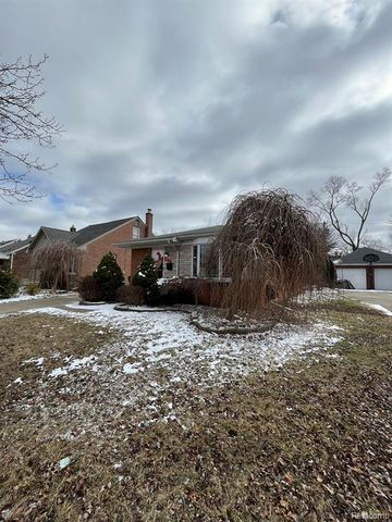 969 Harrison Boulevard, Lincoln Park, MI 48146