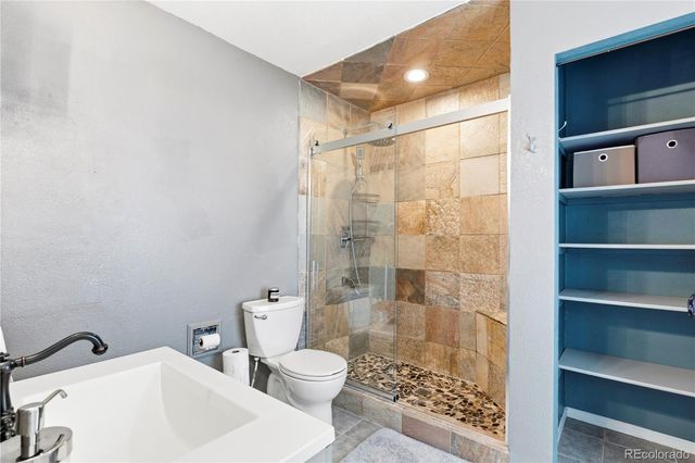 18189 E Progress Avenue, Centennial, CO 80015