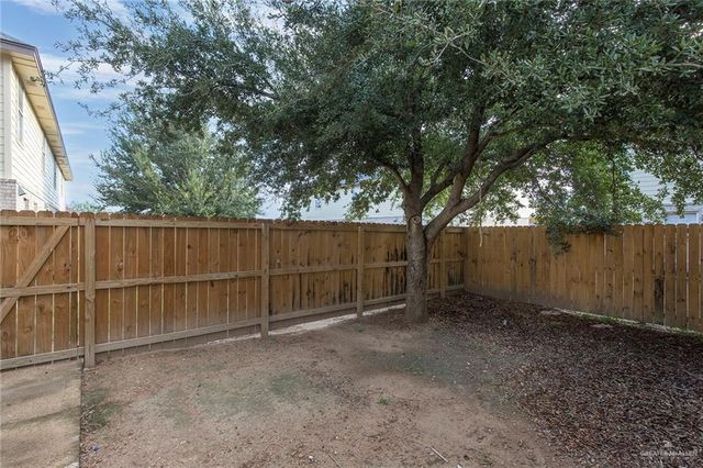 817 S Michigan Street, Mission, TX 78573