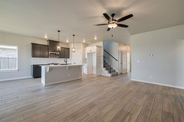 409 Carlow Way, Yukon, OK 73099