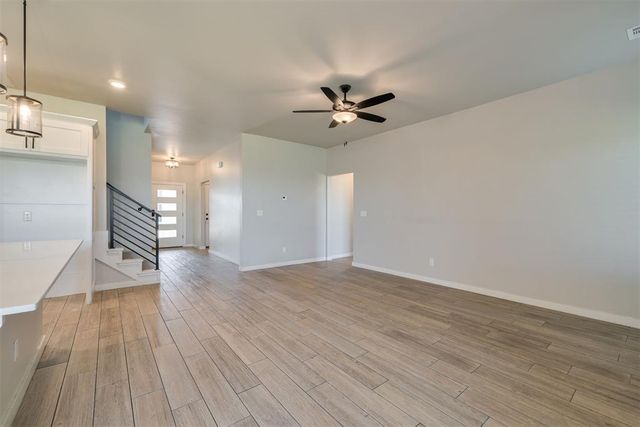 409 Carlow Way, Yukon, OK 73099