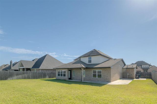 409 Carlow Way, Yukon, OK 73099