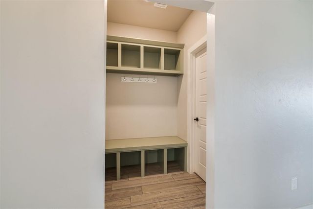 409 Carlow Way, Yukon, OK 73099