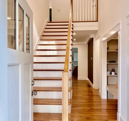 32 Hickory Cliff Rd, Newton, MA 02464