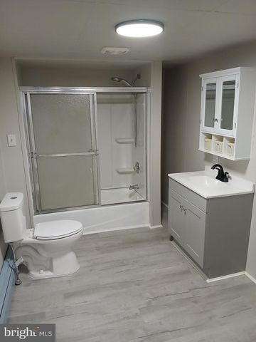 804 WATER ST, Pottsville, PA 17901