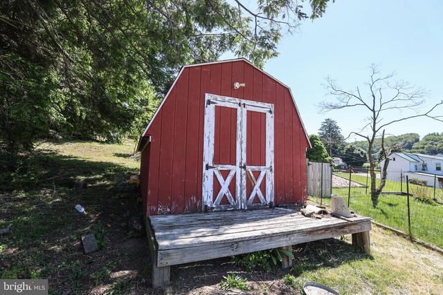804 WATER ST, Pottsville, PA 17901