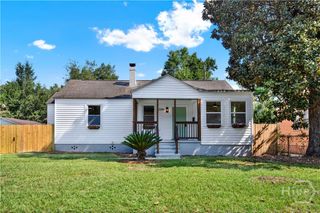2244 Greenwood Street, Savannah, GA 31404