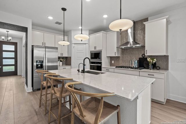 12429 Redwater, San Antonio, TX 78253