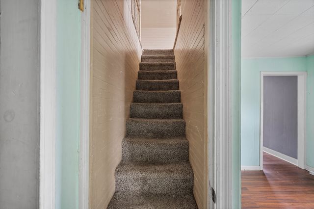 699 Oak St, Lafayette, TN 37083