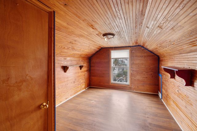 699 Oak St, Lafayette, TN 37083