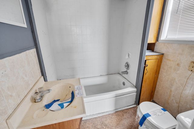 699 Oak St, Lafayette, TN 37083