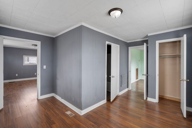 699 Oak St, Lafayette, TN 37083