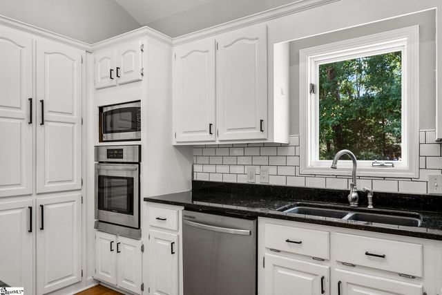 1305 Hunters Trail, Anderson, SC 29625