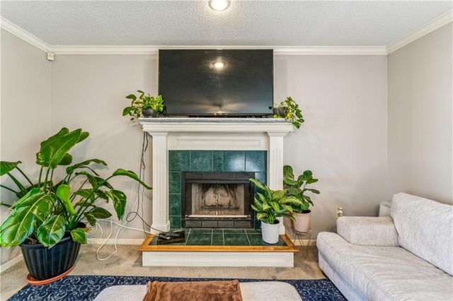 2209 Wellington Court, Lee's Summit, MO 64081