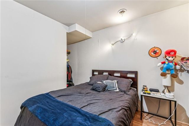 2209 Wellington Court, Lee's Summit, MO 64081