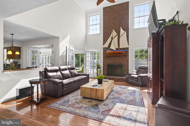 5331 SWEETWATER DR, West River, MD 20778