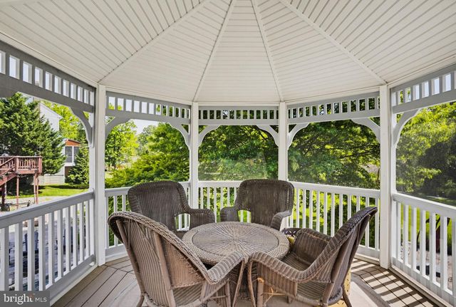 5331 SWEETWATER DR, West River, MD 20778