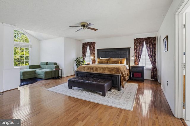 5331 SWEETWATER DR, West River, MD 20778