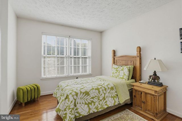 5331 SWEETWATER DR, West River, MD 20778