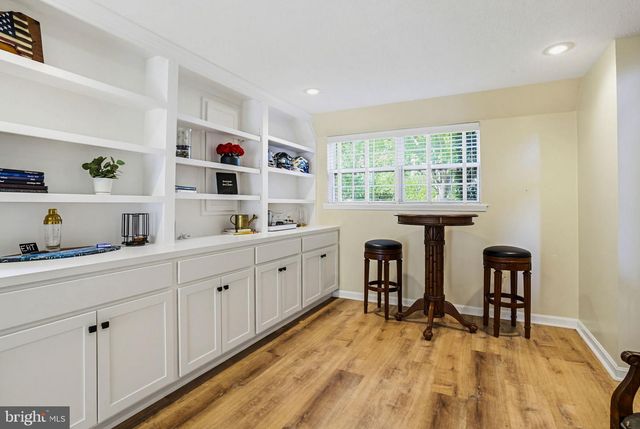 5331 SWEETWATER DR, West River, MD 20778