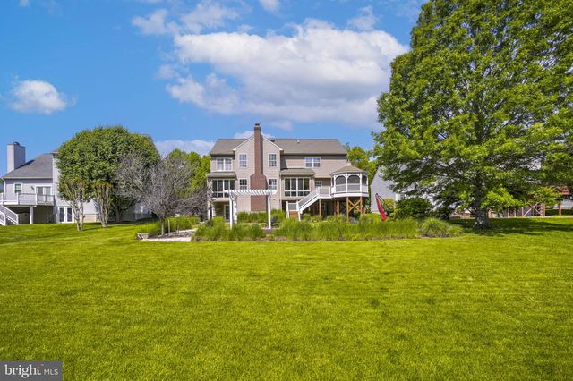 5331 SWEETWATER DR, West River, MD 20778