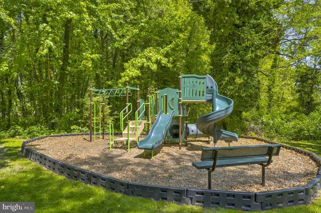 5331 SWEETWATER DR, West River, MD 20778