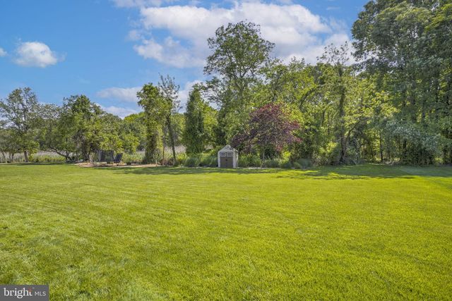 5331 SWEETWATER DR, West River, MD 20778