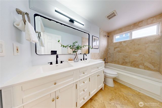4572 137th Avenue SE, Bellevue, WA 98006