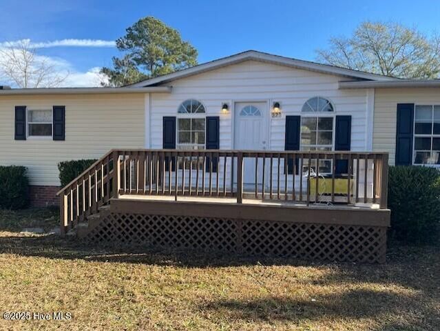 229 Pineview Road, Richlands, NC 28574