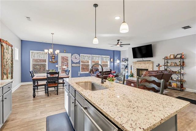 1135 Awenasa Drive, Villa Rica, GA 30180